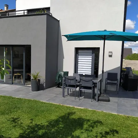 Les Gîtes côté Blind tout confort proche Colmar Bischwihr Exterior foto